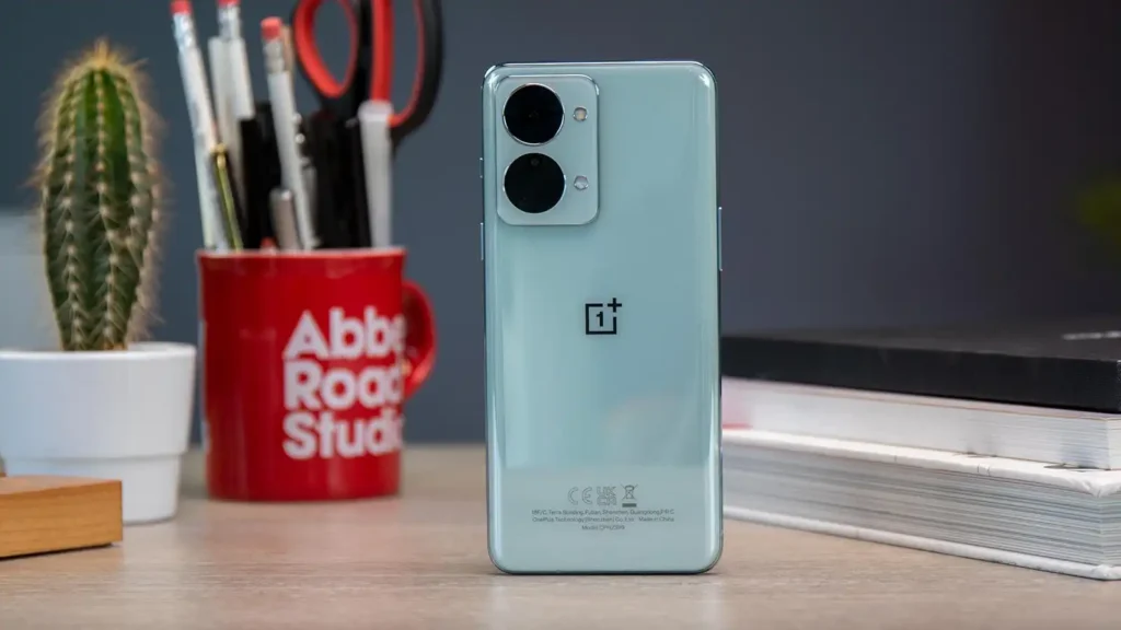 OnePlus Nord 2T